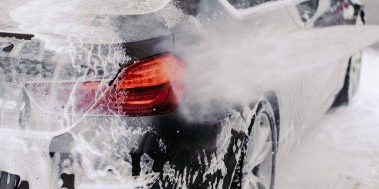 Car wash to the house in Moshav Arsuf